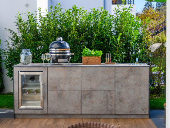 OUT4KITCHEN - Outdoorküche mit Caso Outdoor Kühlschrank